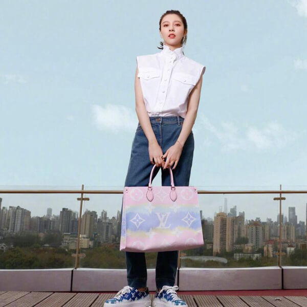 2020SS超限定で争奪戦 ルイヴィトン オンザゴー 偽物 ESCALE M45119 LV エスカル